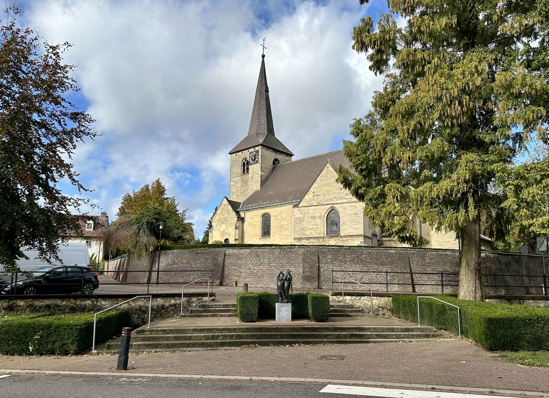 St. Geertruid Liberation Memorial - wider view. Click for full size. St. Geertruid Liberation Memorial - wider view image. Click for full size.