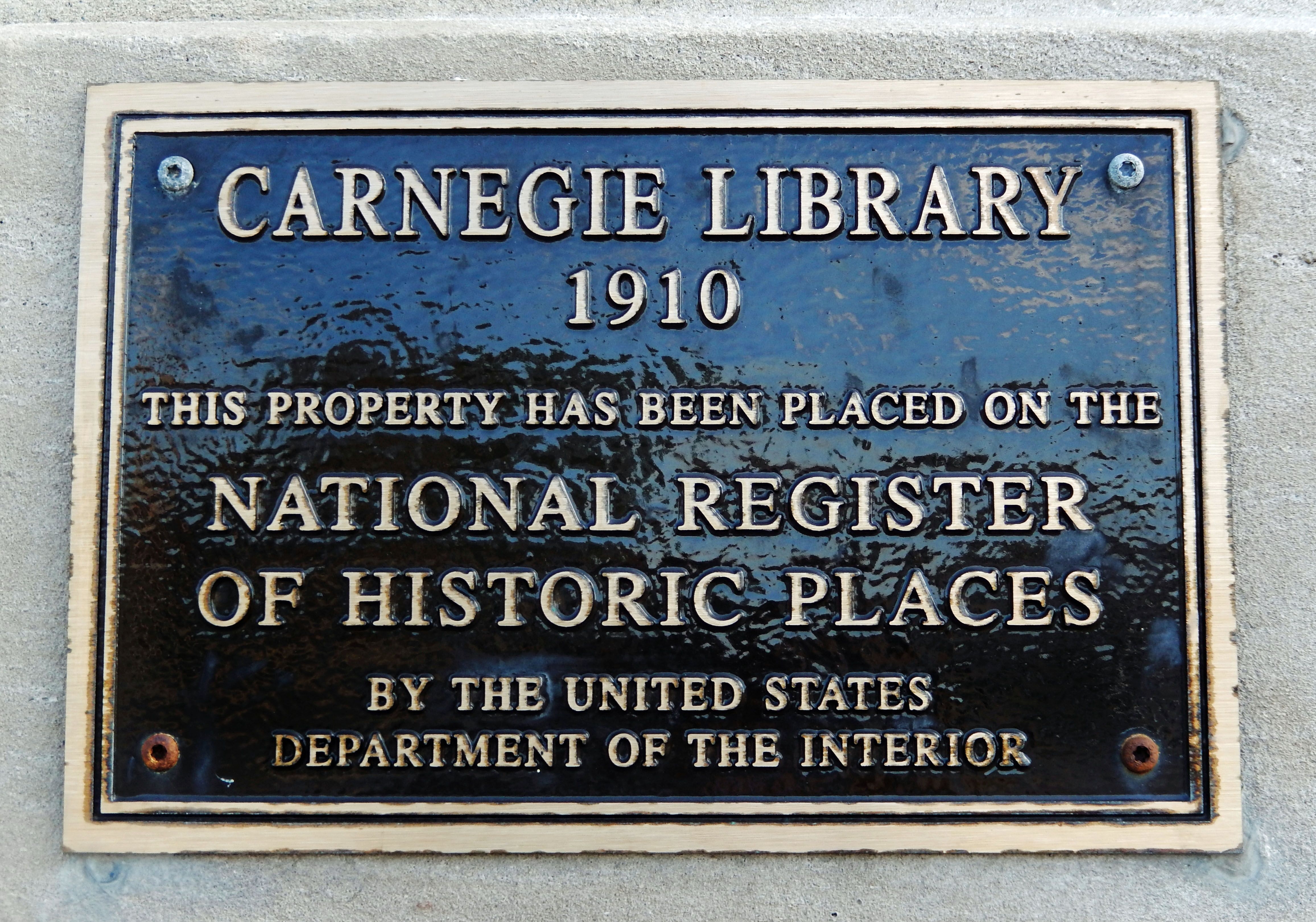 Photo: Carnegie Library Marker