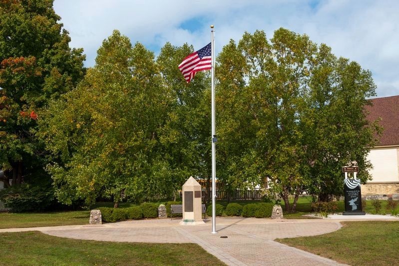 Evart War Memorials image. Click for full size.
