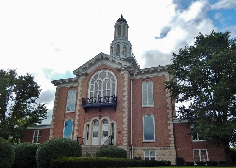Kendall County Historic Courthouse<br>(<i>northwest elevation</i>) image. Click for full size.
