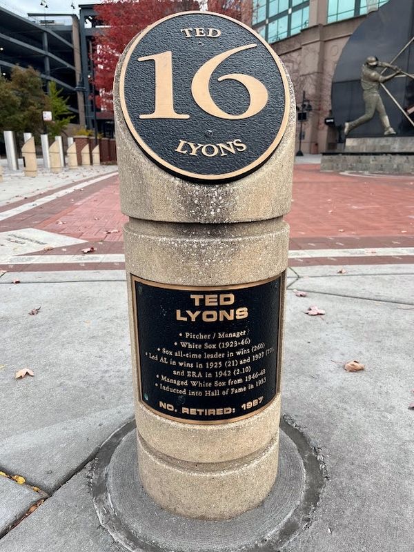 Ted Lyons Marker image. Click for full size.