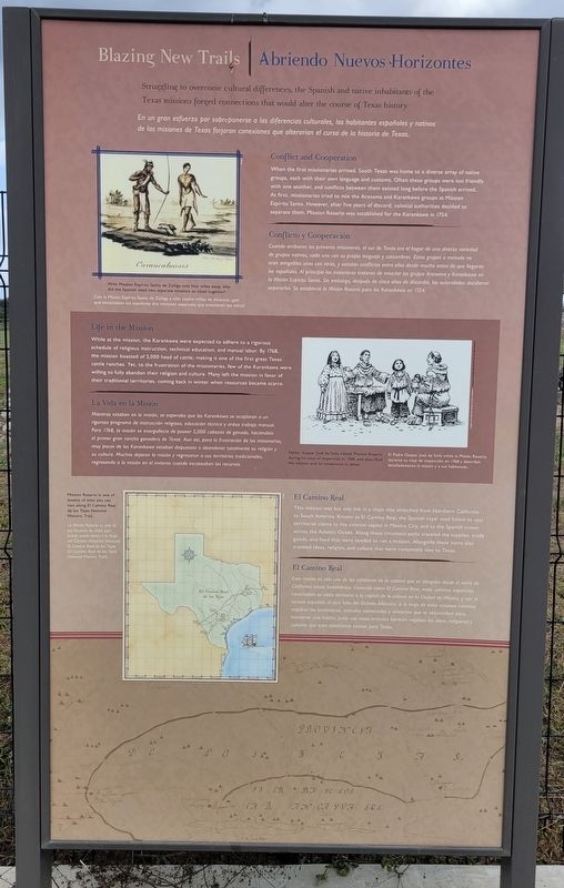 Blazing New Trails / Abriendo Nuevos Horizontes Marker image. Click for full size.