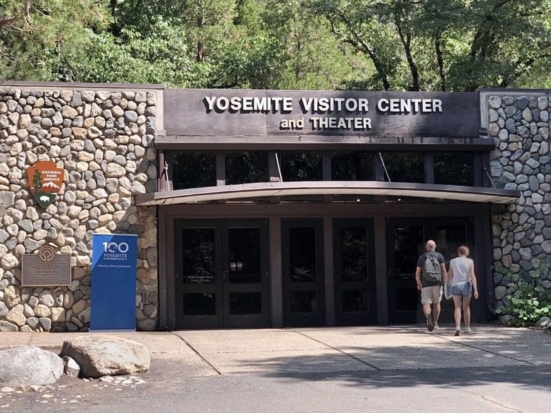 Yosemite National Park Marker image. Click for full size.