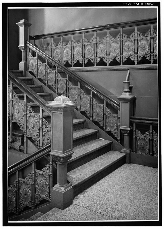 Second Leiter Building interior image. Click for full size.