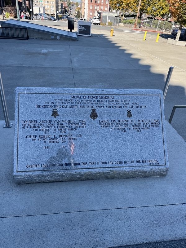 Medal of Honor Memorial Marker image. Click for full size.
