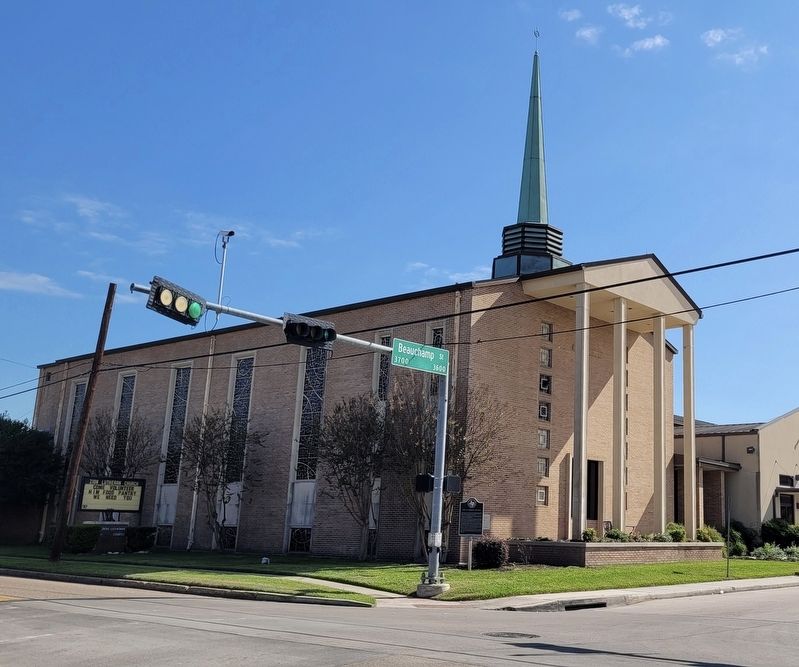 The view of the Zion Lutheran Church and Marker from the street intersection image. Click for full size.