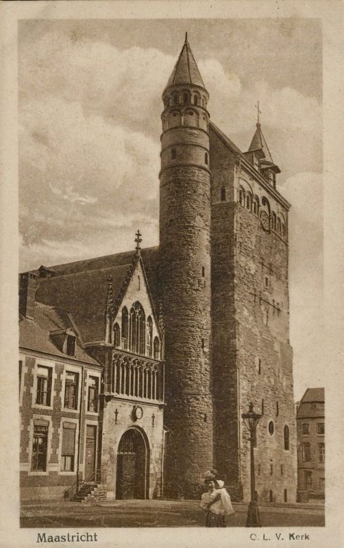 Onze Lievevrouwebasiliek / Basilica of Our Lady image. Click for full size.