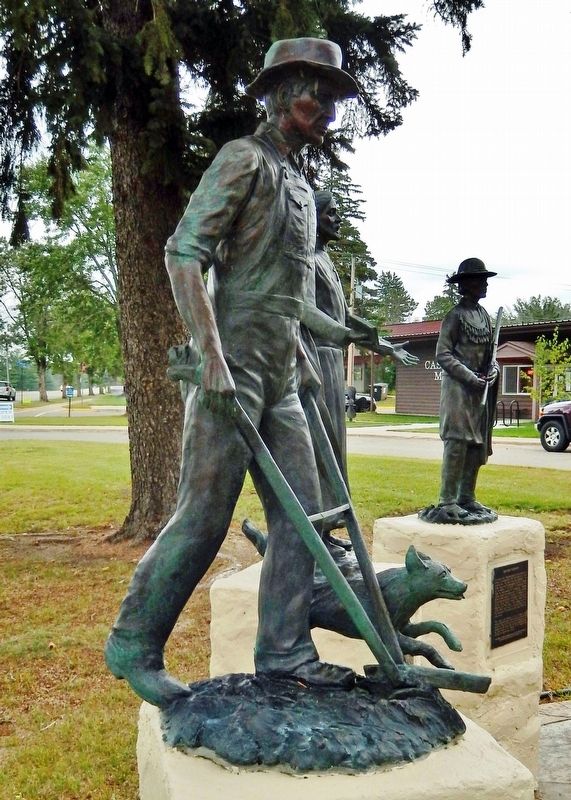 "Thank You Mr. Lincoln" Sculpture image. Click for full size.