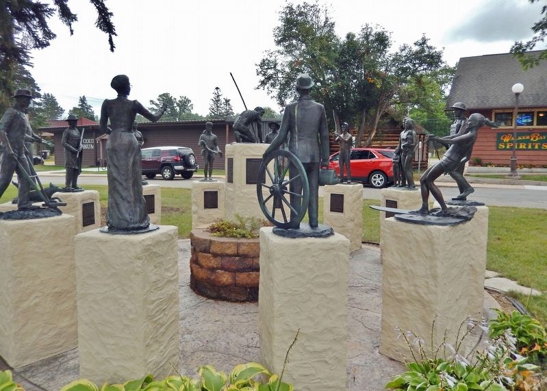 <i>�Circle of Time�</i> Monument image. Click for full size.