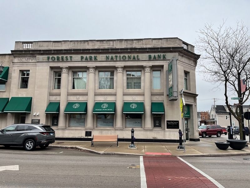 Forest Park National Bank. Click for full size. Forest Park National Bank image. Click for full size.