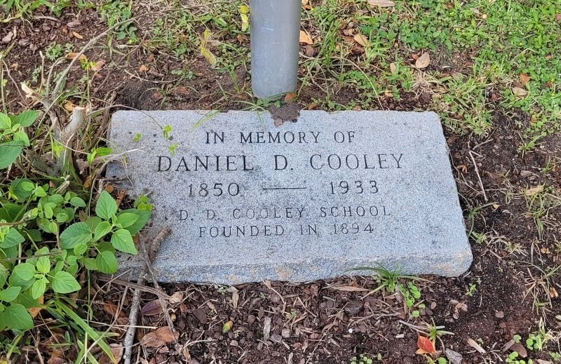 Plaque at the foot of the Cooley School Marker image. Click for full size.