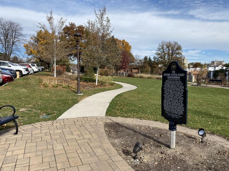 The Historic Center Street Neighborhood Marker, from the south image. Click for full size.