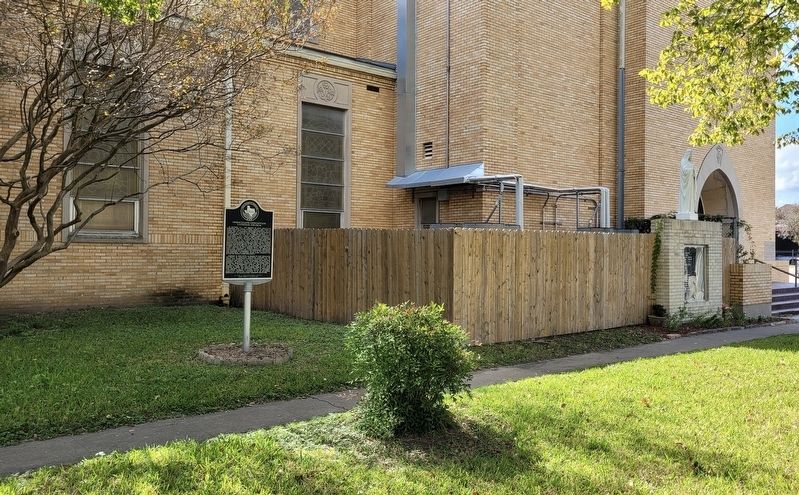 The north view of the Immaculate Conception Catholic Church and Marker from the street image. Click for full size.