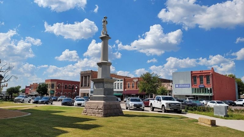 The view of the Fannin County Confederate Memorial in the courthouse grounds image. Click for full size.