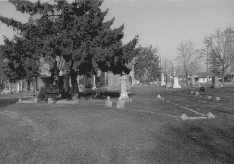 Riverside Cemetery image. Click for more information.