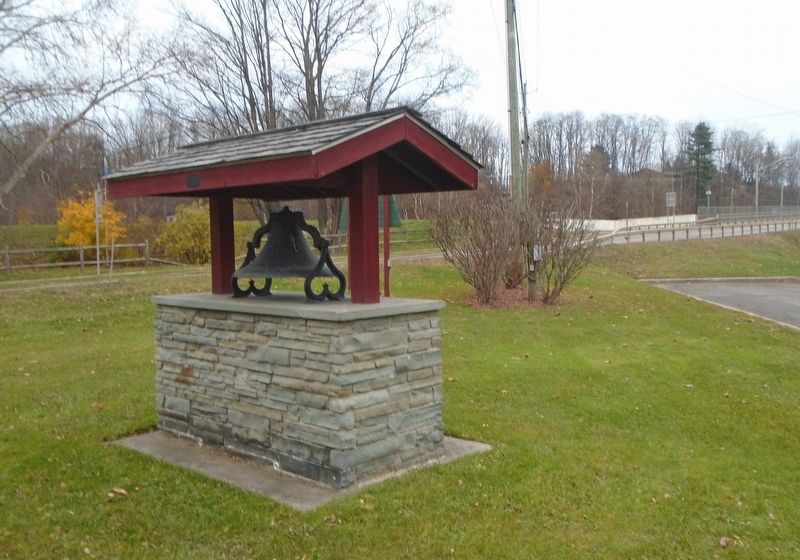 Lisle Academy Bell and Marker image. Click for full size.