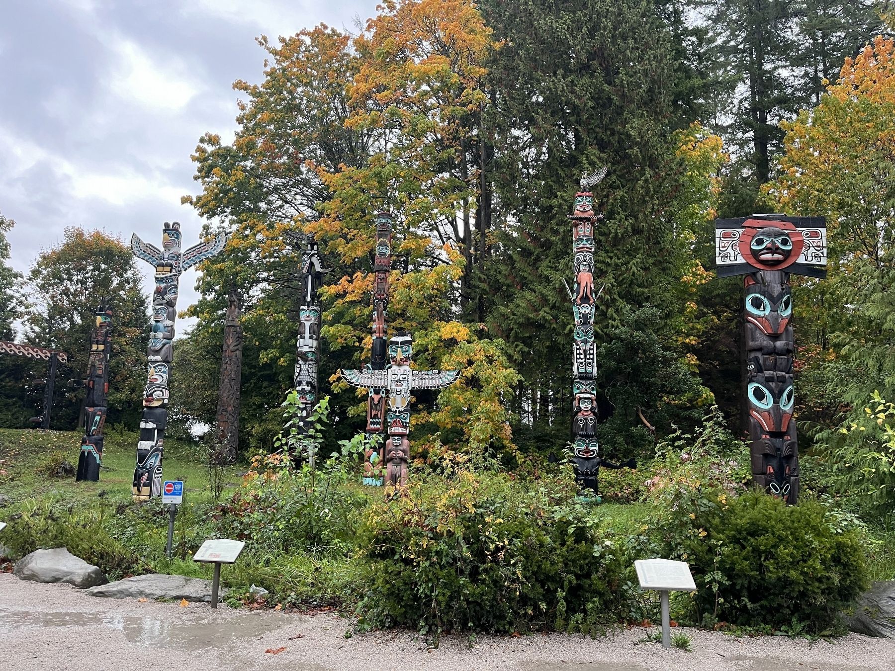 Indian Totem Poles image. Click for full size.