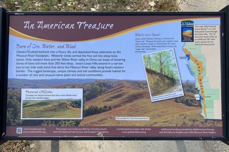 An American Treasure Marker, nearby image. Click for full size.