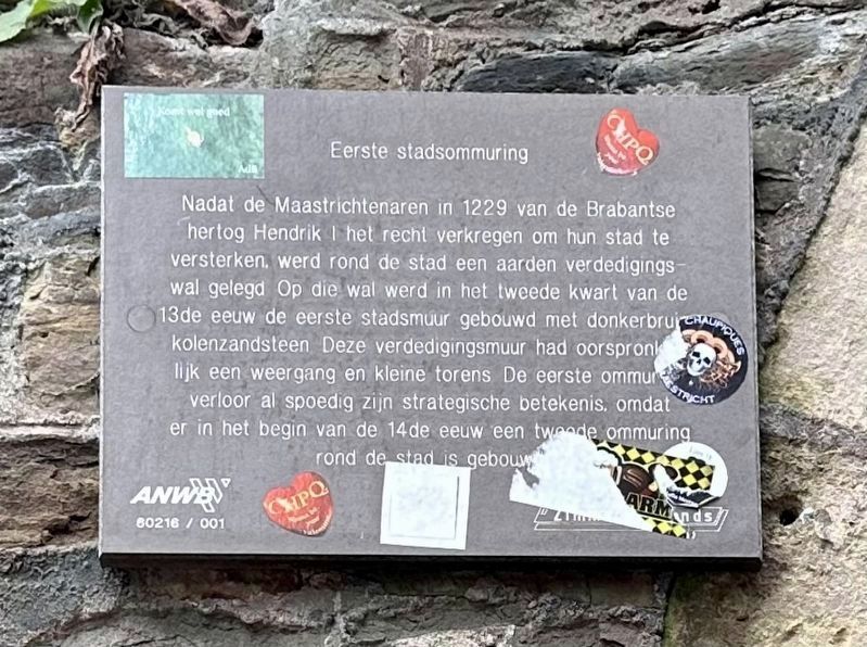 Eerste Stadsommuring / First City Wall Marker image. Click for full size.