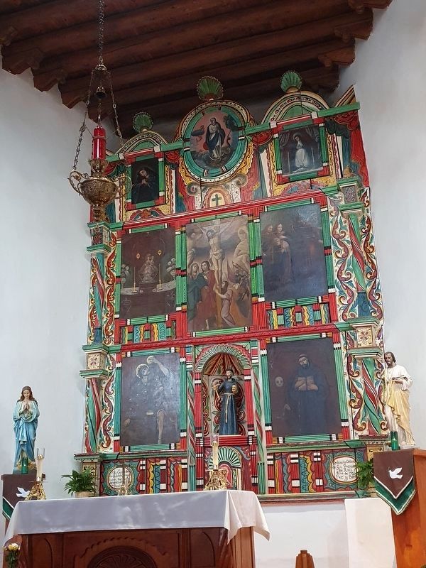 San Francisco de Asis Church Altar image. Click for full size.