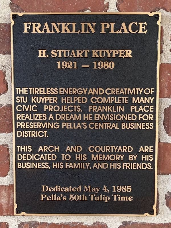 Franklin Place Marker. Click for full size. Franklin Place Marker image. Click for full size.