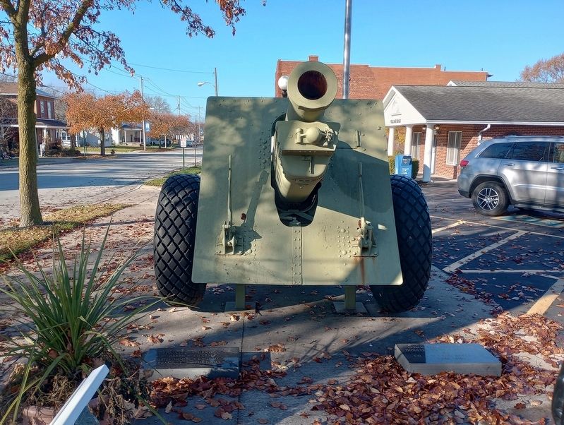 155M.M. Howitzer Cannon Marker. Click for full size. 155M.M. Howitzer Cannon Marker image. Click for full size.