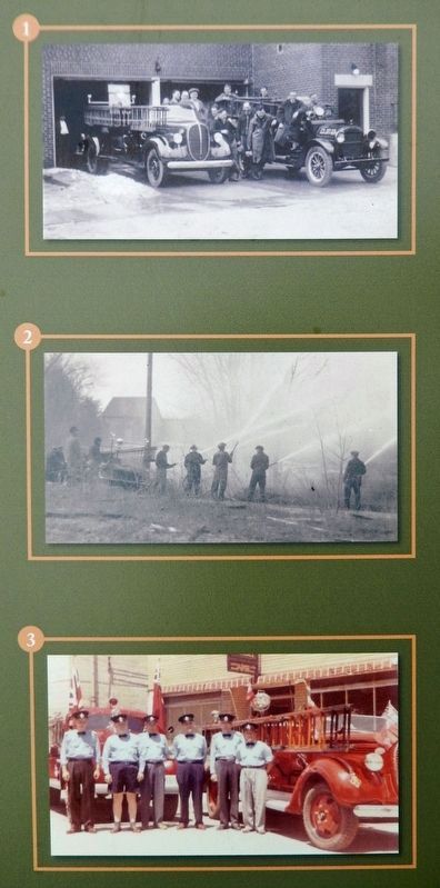 Marker detail: Photos 1-3. Click for full size. Marker detail: Photos 1-3 image. Click for full size.