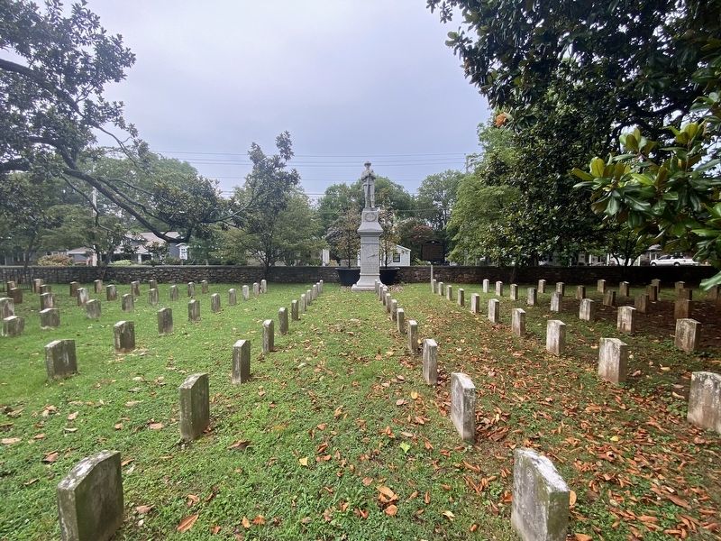 Confederate Soldier Memorial. Click for full size. Confederate Soldier Memorial image. Click for full size.
