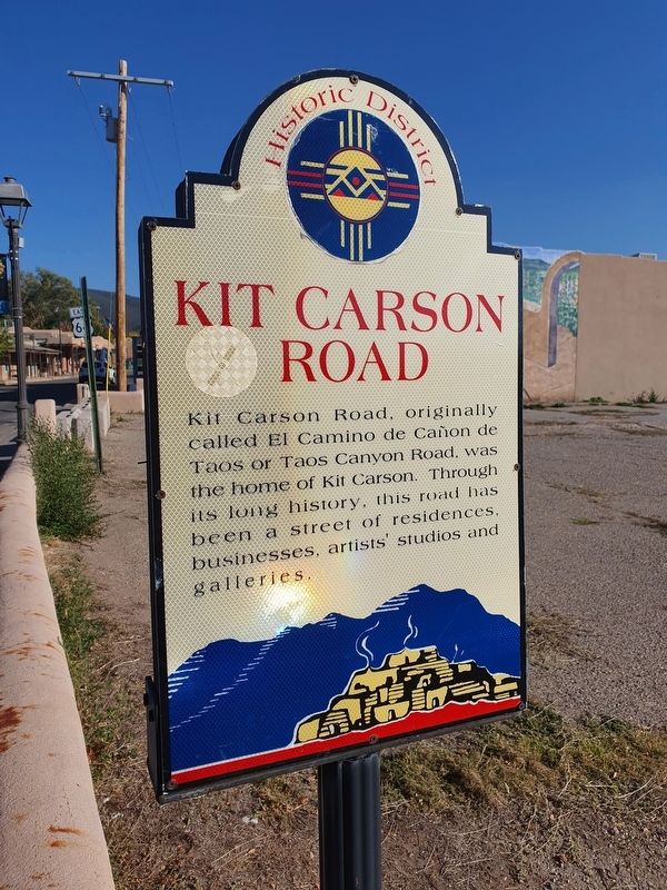 Kit Carson Road Marker image. Click for full size.