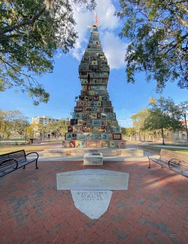 Monument of The States image. Click for full size.