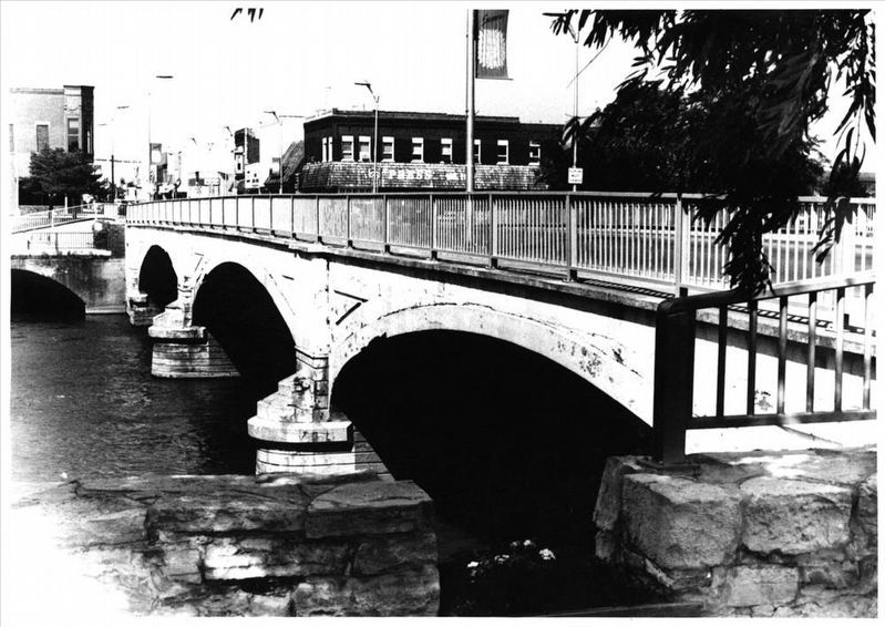 Main Street Bridge. Click for more information. Main Street Bridge image. Click for more information.