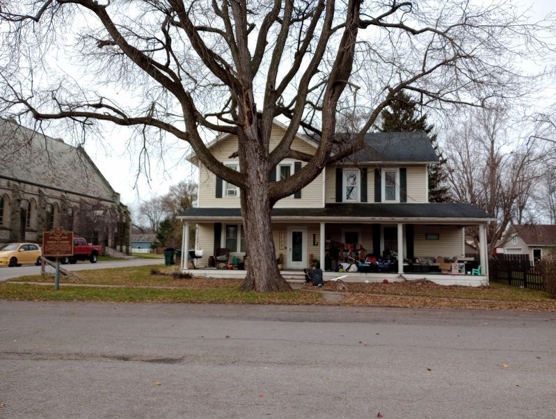 Boyhood Home of Warren G. Harding Marker image. Click for full size.