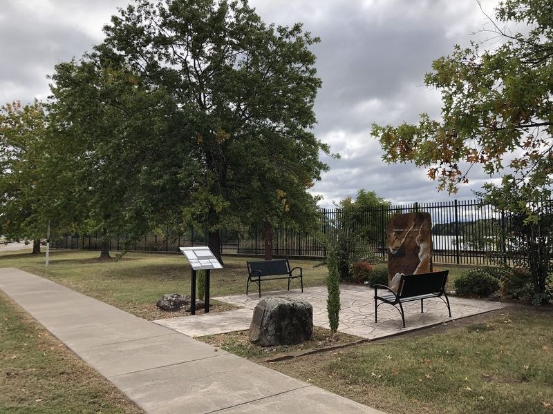 Trail of Tears Memorial image. Click for full size.