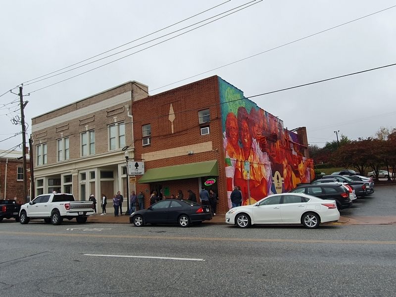 H&H Restuarant and Mama Louise Hudson Mural image. Click for full size.