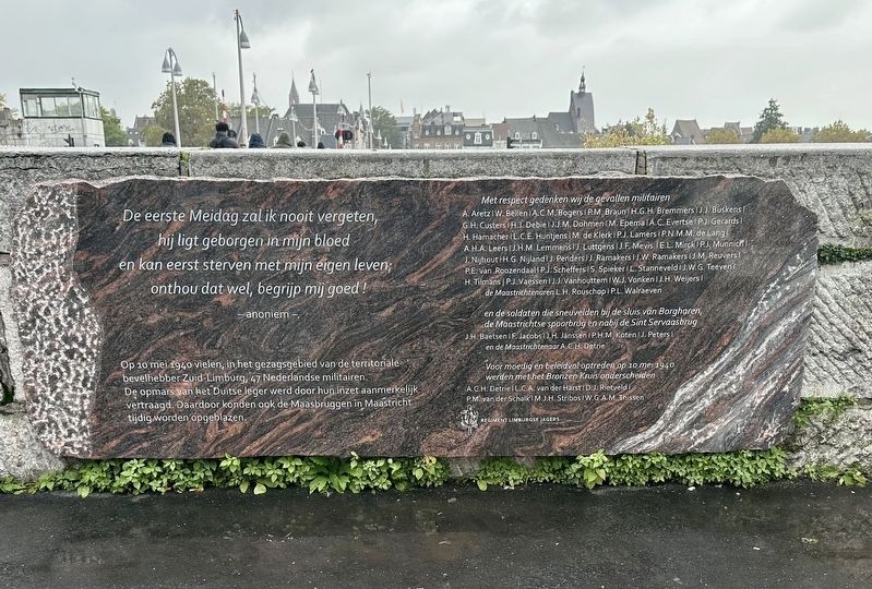 Sint Servaasbrug / Saint Servaas Bridge May 10, 1940 Memorial Marker image. Click for full size.