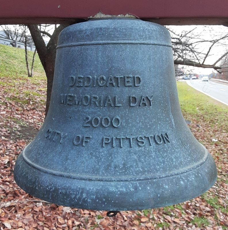 Sam Miceli Veterans' Memorial Park Bell image. Click for full size.