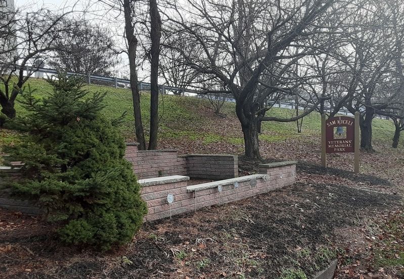 Sam Miceli Veterans' Memorial Park and Marker image. Click for full size.