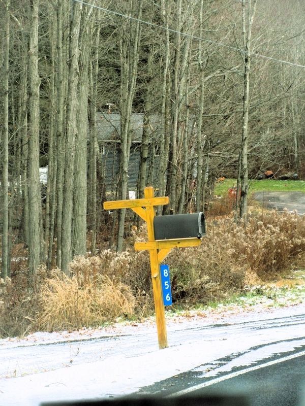Picnic Corners Marker House number on Vankirk Road. Click for full size. Picnic Corners Marker House number on Vankirk Road image. Click for full size.