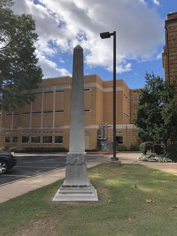Conway Confederate Monument image. Click for full size.
