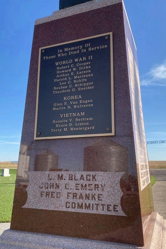 Ireton Civil War Monument, North Side image. Click for full size.