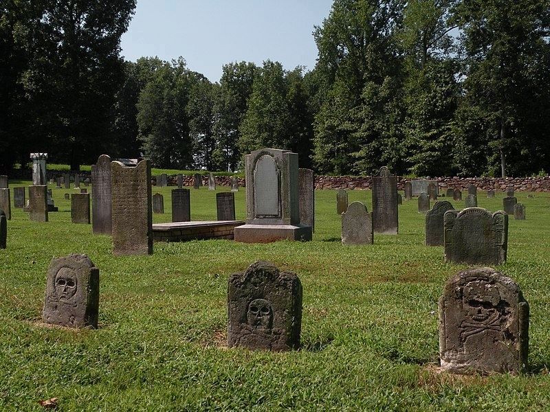 "Pirate graves" in Thyatira Presbyterian Cemetery image. Click for full size.