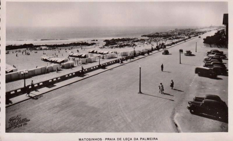 Praia de Leça da Palmeira. Click for full size. Praia de Leça da Palmeira image. Click for full size.