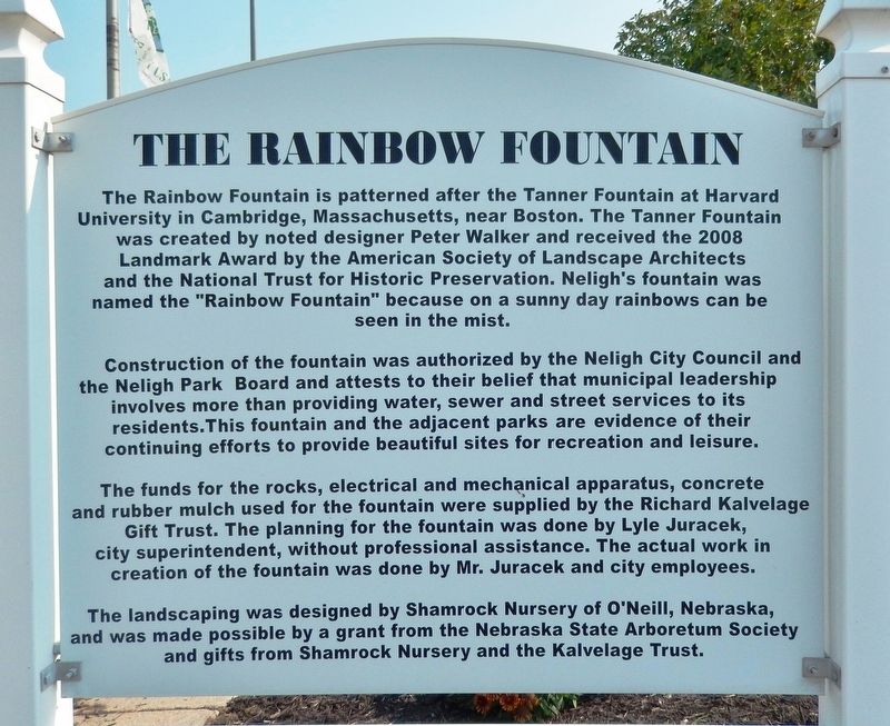 The Rainbow Fountain Marker image. Click for full size.