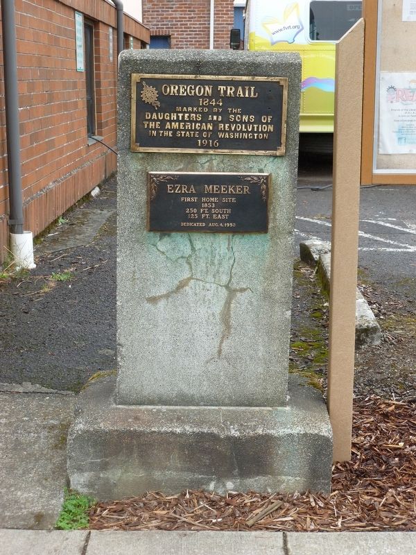 Oregon Trail 1844 Marker in Kalama, WA image. Click for full size.