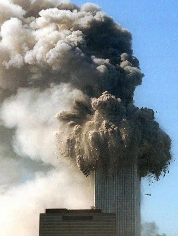World Trade Center South Tower image. Click for full size.