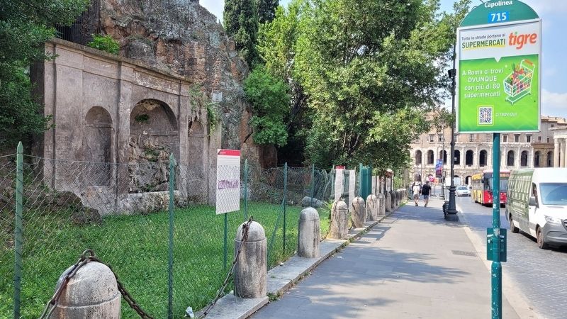 The view of the Capitoline Rock on the North-West Side Marker along the street image. Click for full size.