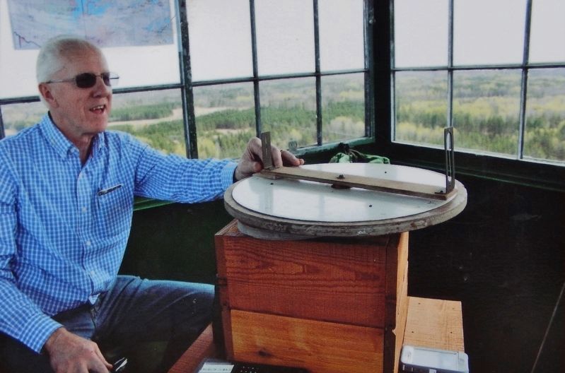 Marker detail: Keith Simar Demonstrating Alidade image. Click for full size.