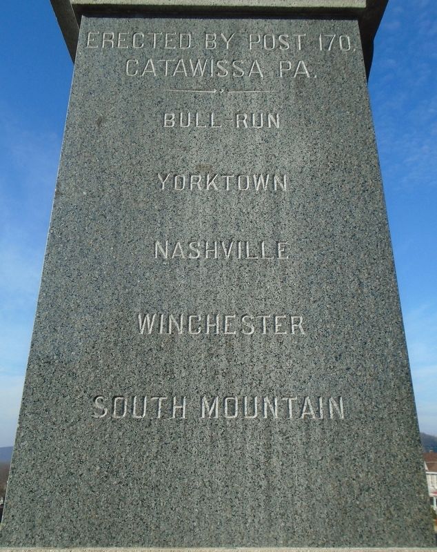Civil War Memorial Detail image. Click for full size.