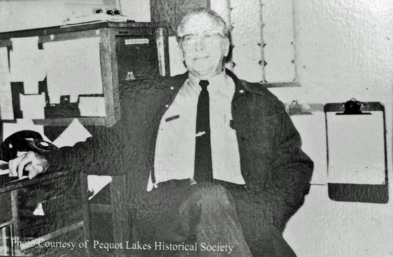 Marker detail: Art Savage at his desk image. Click for full size.