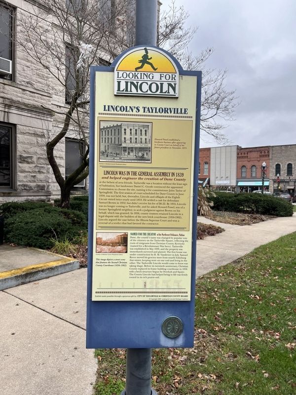 Lincoln's Taylorville Marker. Click for full size. Lincoln's Taylorville Marker image. Click for full size.